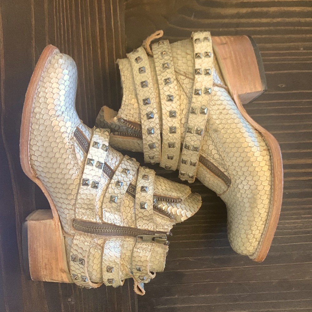 Freebird by Steven “Truth” boots